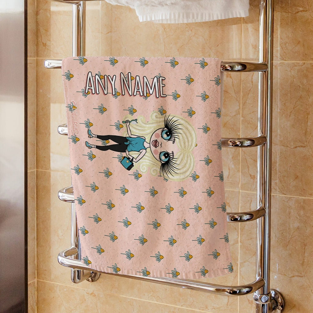 ClaireaBella Girls Daisy Print Hand Towel - Image 1