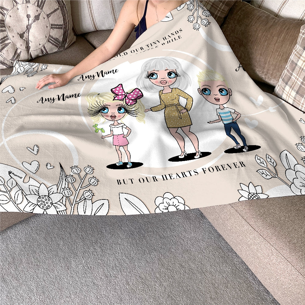 Multi Character Nan's Hold Our Heart Woman And 2 Children Fleece Blanket - Image 4